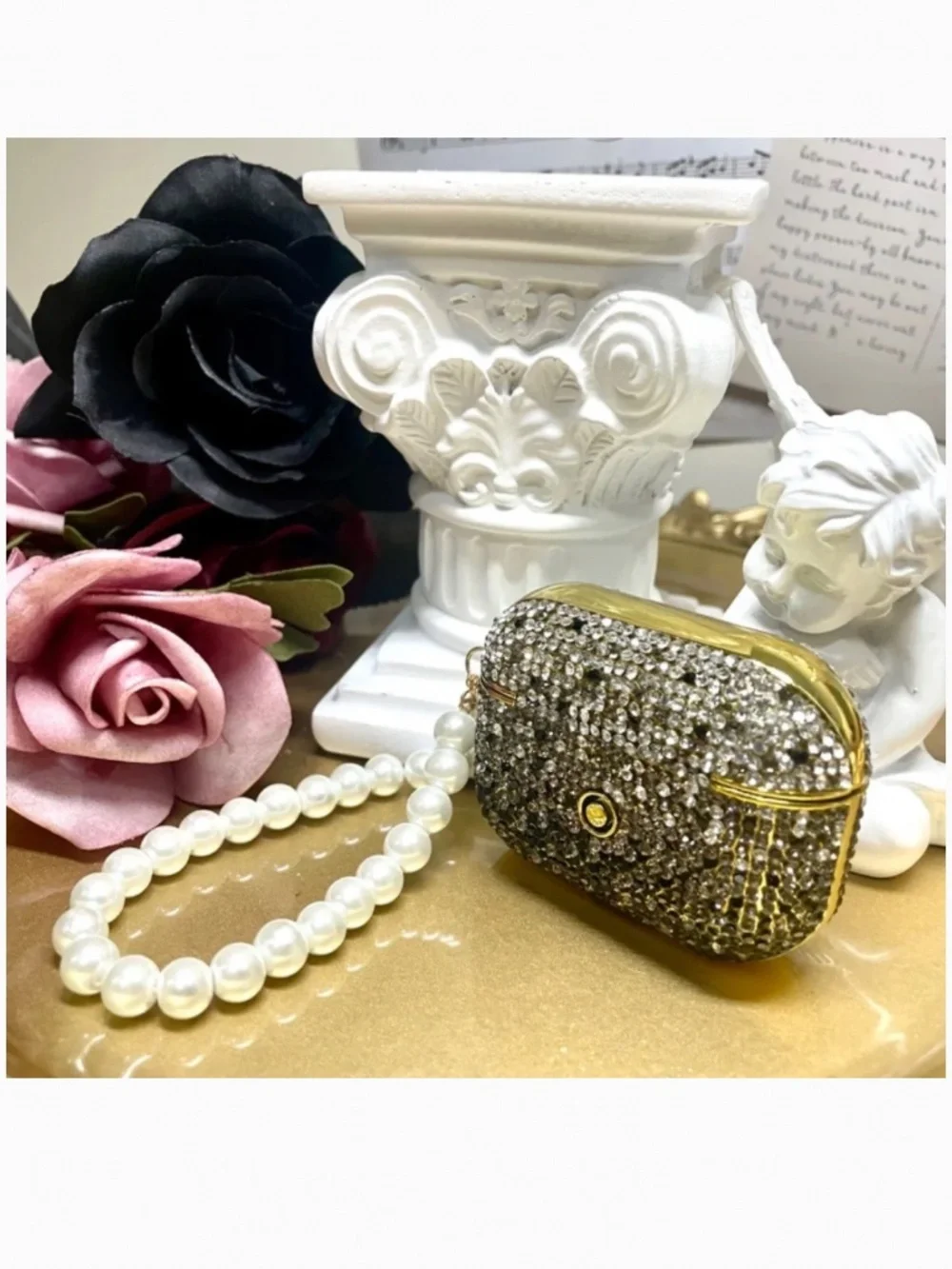 2 items.AirPods 1/2/pro1 Rhinestone gradient bling case with pearl chain